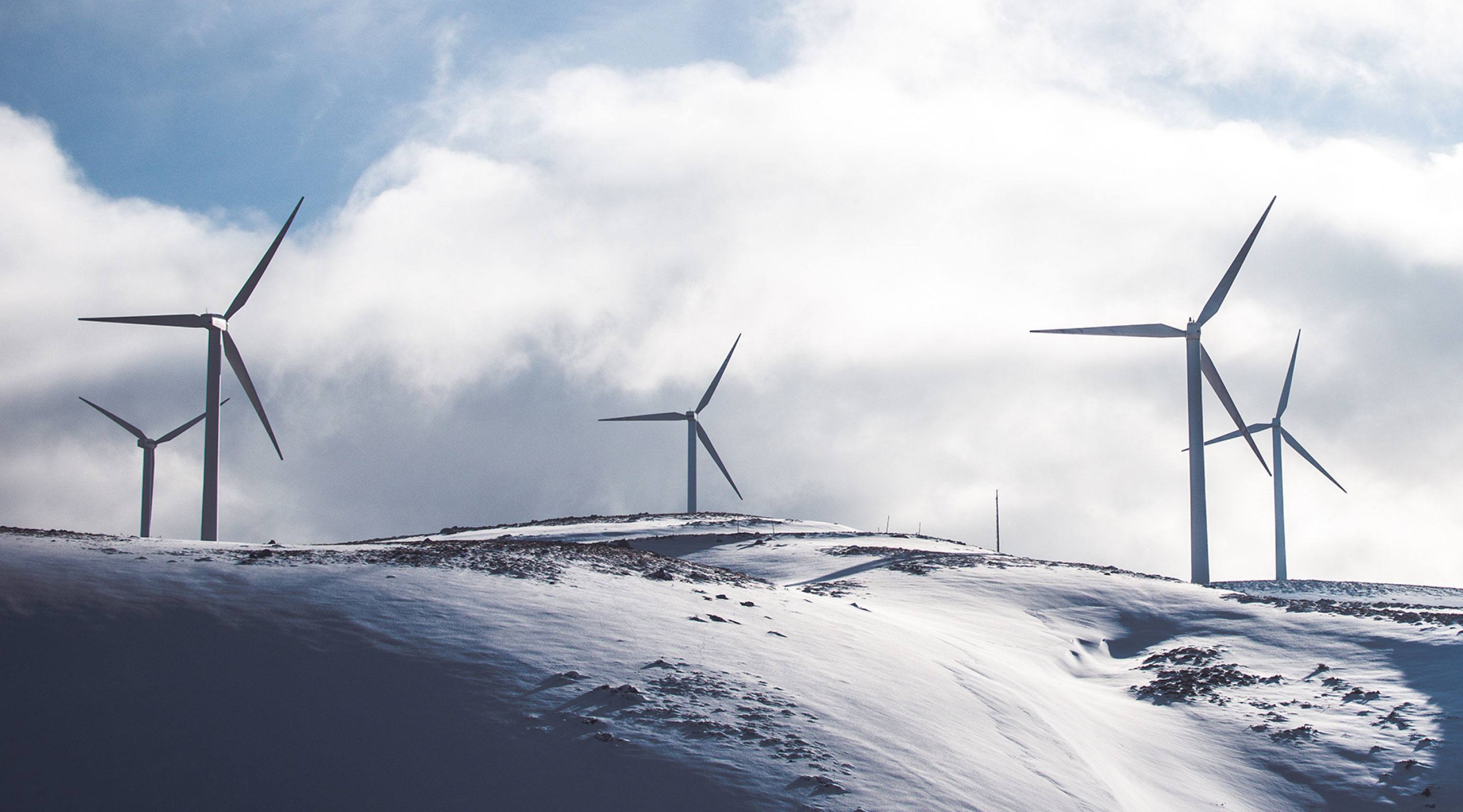 compass_hero_industries@2x