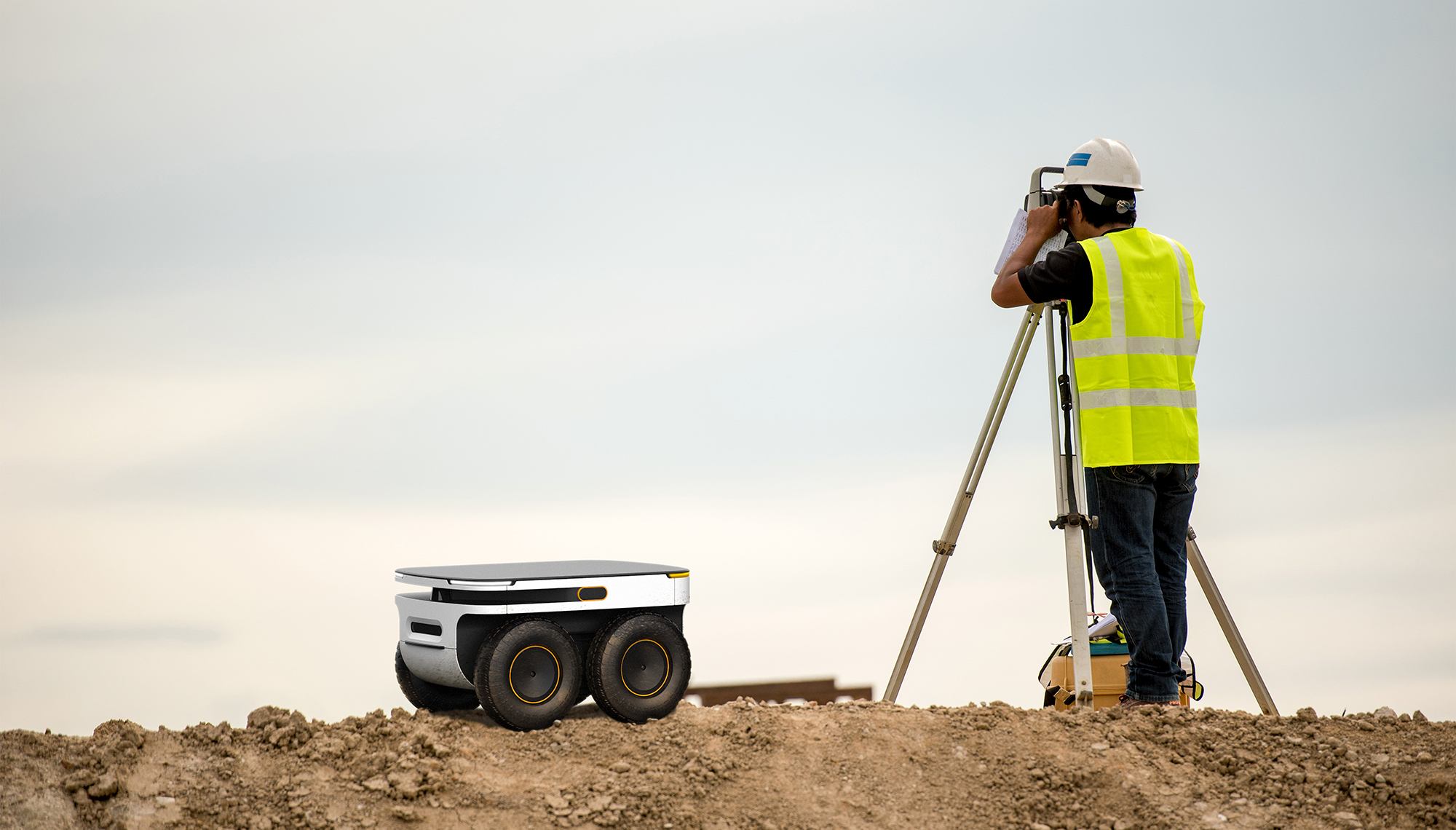4WD Rover Concept_Context-Enhanced