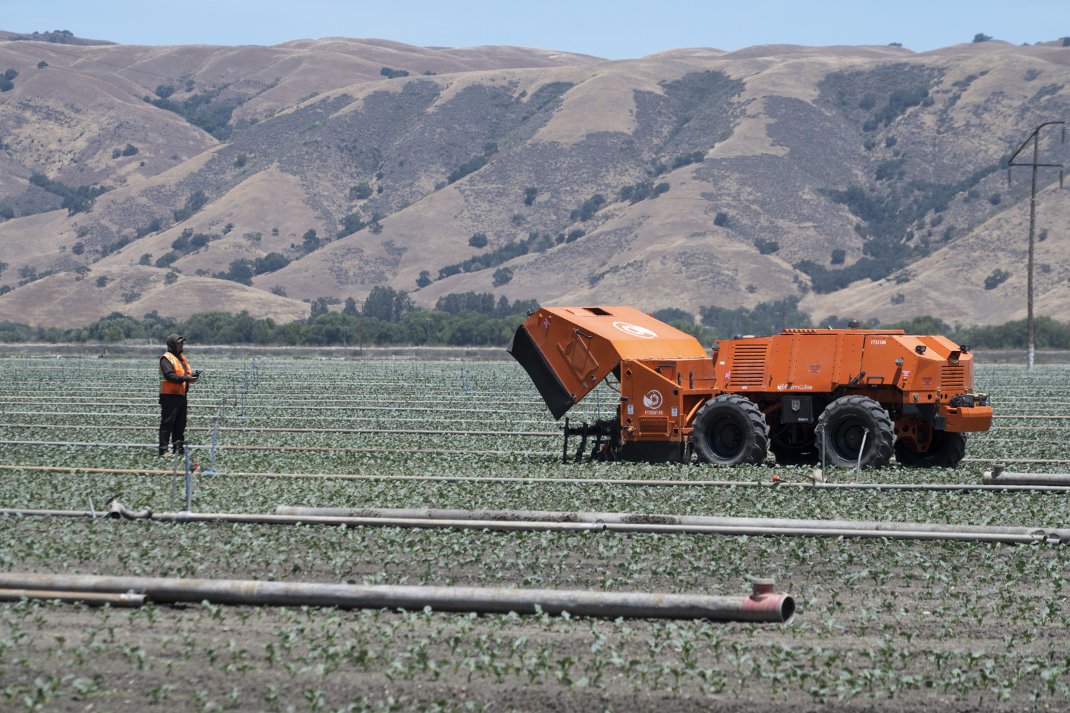 Robots in Agriculture: Transforming the Future of Farming - Fresh ...