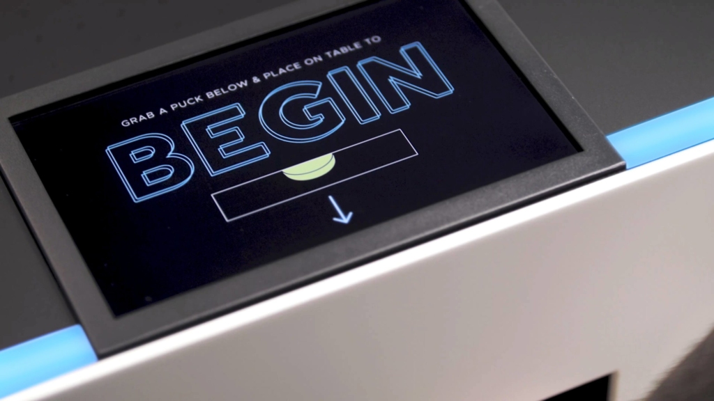 air hockey – touch-display-detail-scaled